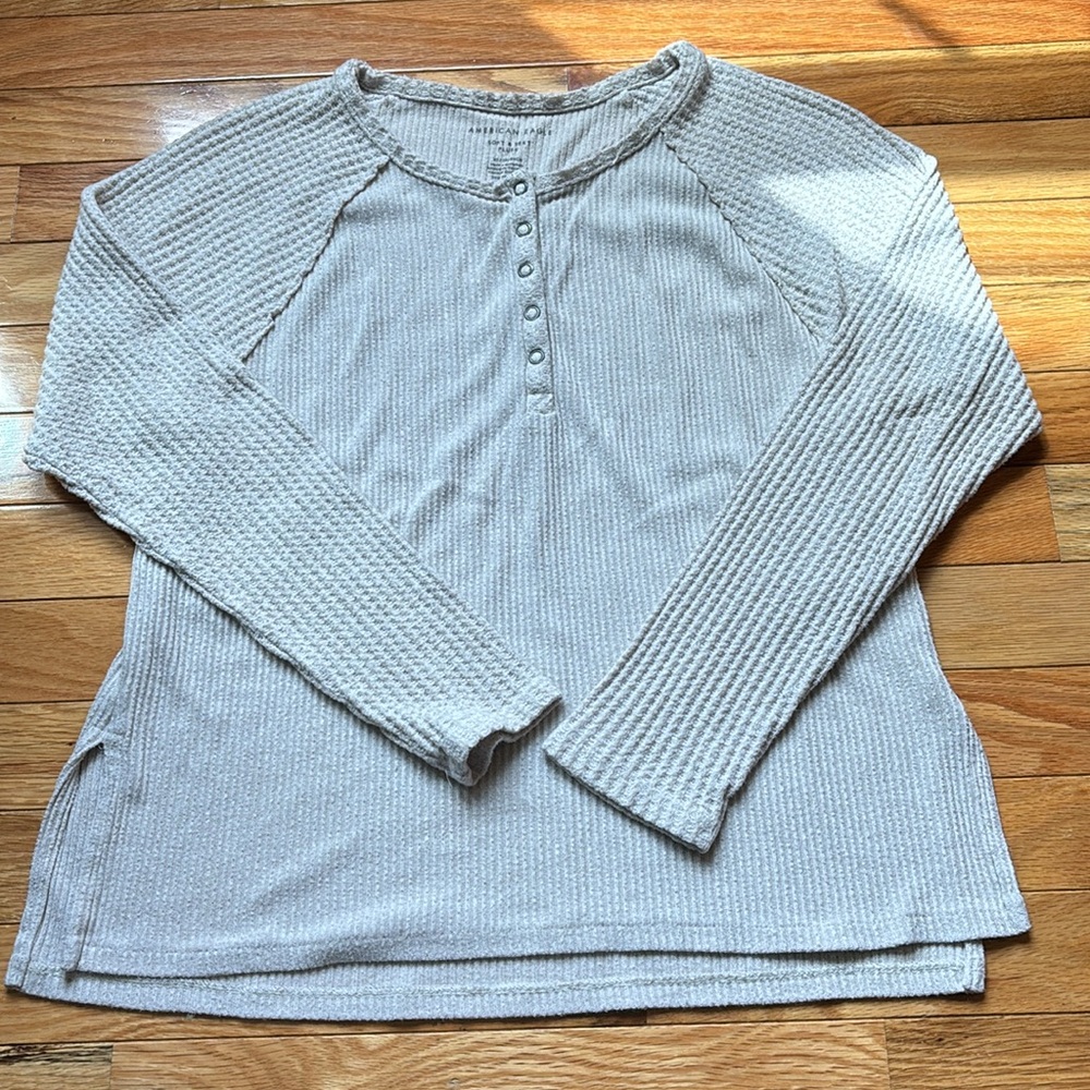 American Eagle Soft & Sexy Plush Waffle Knit Sweater / Beige / Size XS